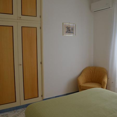 Casa Elena Apartman Maiori Szoba fotó